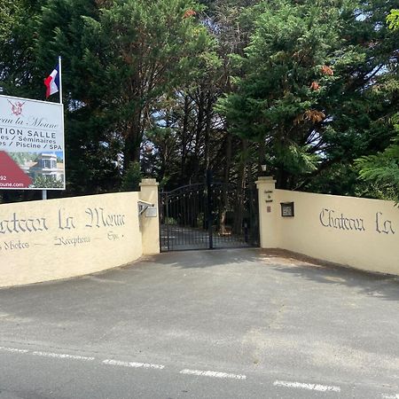Chateau La Moune Montussan Bagian luar foto