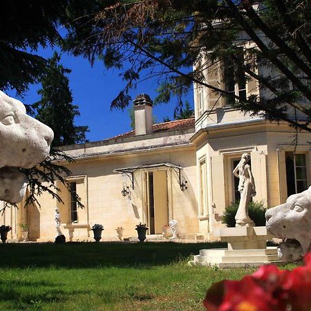 Chateau La Moune Montussan Bagian luar foto